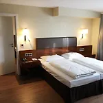 杜勒酒店 酒店