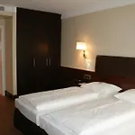 杜勒酒店 4*