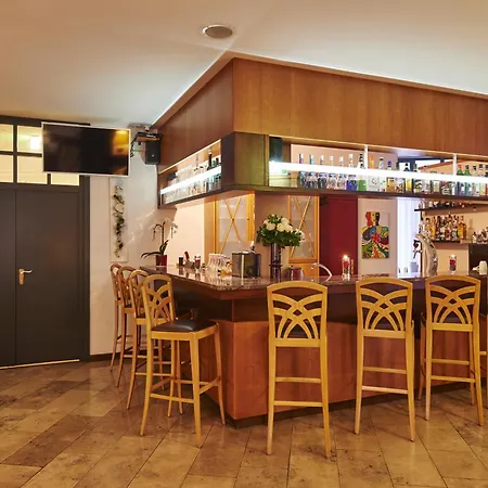 Dürer-hotel 4* Nürnberg