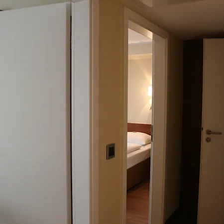 Duerer-hotel Hotel 4*